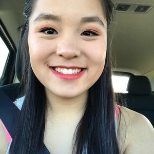 Meet your Posher, Alexandra